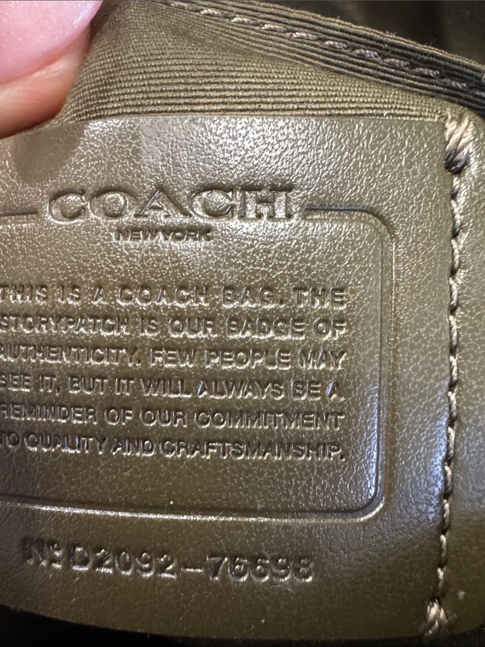 💚COACH Pebbled Leather Flap Crossbody Bag Olive Green Silver Hardware style76698 - Picture 10 of 12